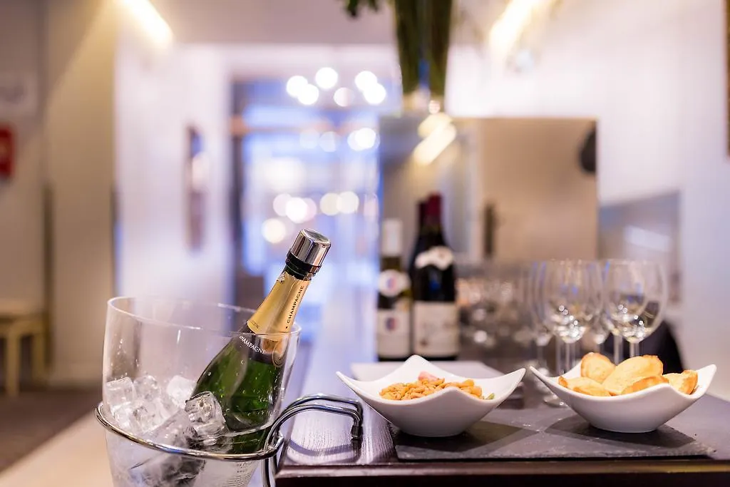 Relais Du Silence Hotel Des Tuileries Paris 4*,