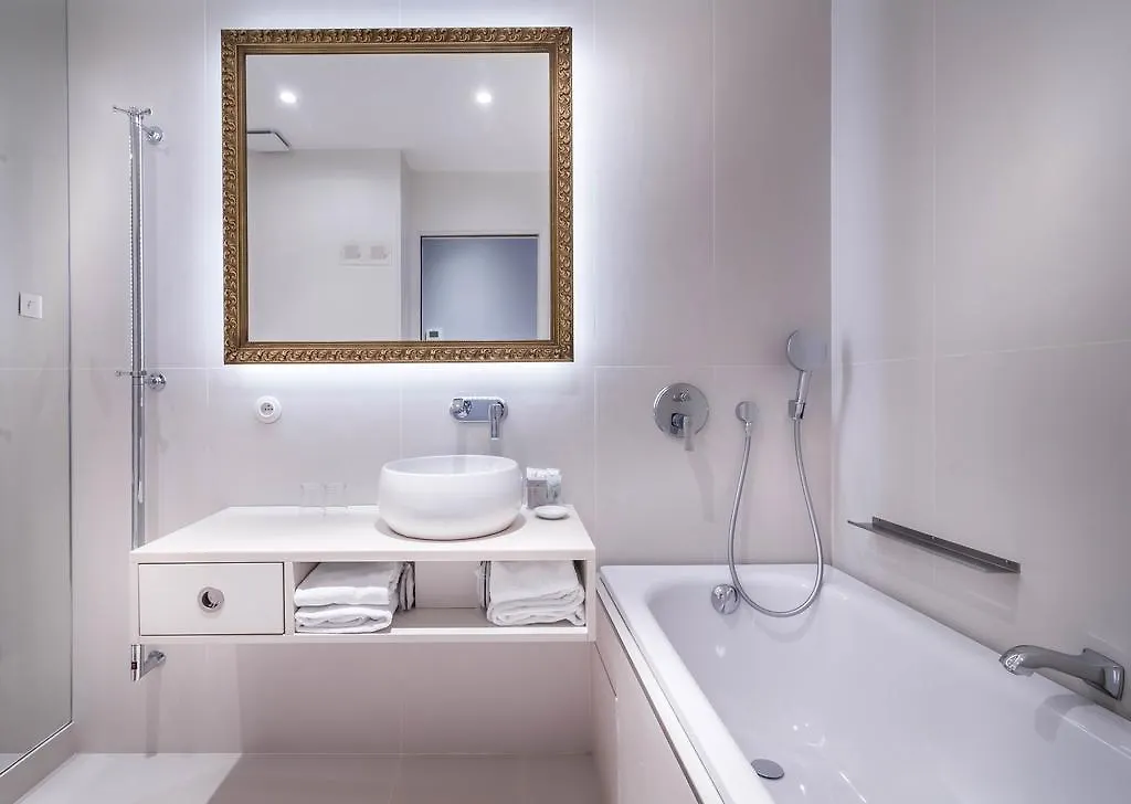 ****  Relais Du Silence Hotel Des Tuileries Paris France